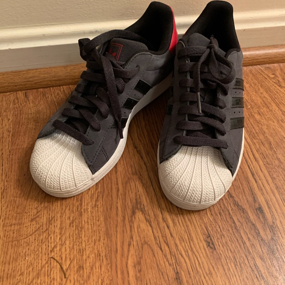 Adidas Superstar